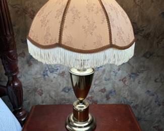 Set of 2 Traditional Table Lamps.