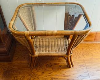 Vintage 1970's Bent Bamboo & Wicker Glass Top End/Accent Table.