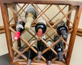 12 Bottle Free Standing Wine Rack.