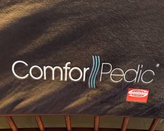 Queen ComforPedic Mattress. Top Condition.
