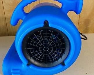 B-Air Heavy Duty 1/4 HP Floor Dryer/Air Mover. Like New.