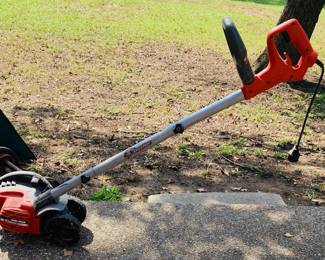 BLACK & DECKER 7.5-in Electric Lawn Edger
