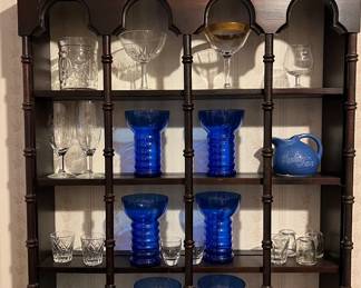 Large selection of great glassware