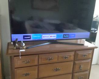 60" Samsung Smart TV