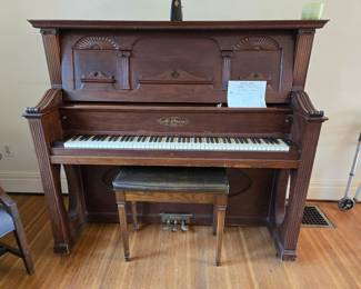 Mc Phail Upright Piano