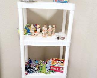 Disney Mickey Teaching Doll, Little Girl Figurines, Hot wheels, Boy Scout Race Cars, Barbie Dolls, Snoopy Puzzle