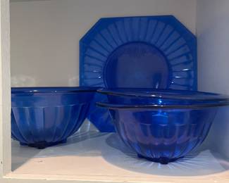 Hazel Atlas Ribbed Cobalt Blue Bowls, Blue Plate