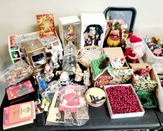 Vintage Tinsel, Christmas Books, Beaded Garland