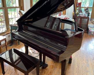 Kurzweil Mark 152 
Digital Grand Piano 
From early 2000’s
Works great! 