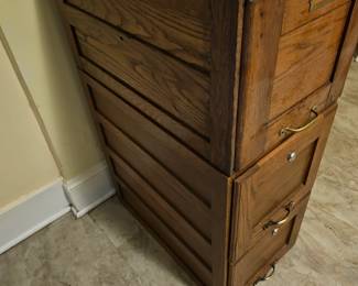 The top one is not attached for some reason.