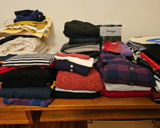 Lots of sweaters and tops. Size Small and medium.