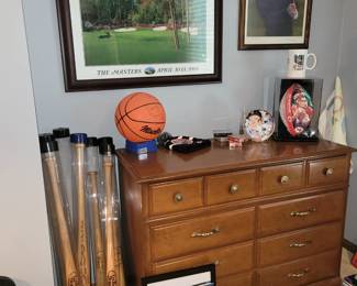 Tons of sports memorbilia