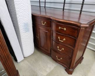 part of queen bedroom set