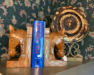 horse head bookends