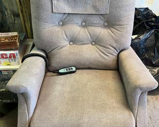 Lift chair