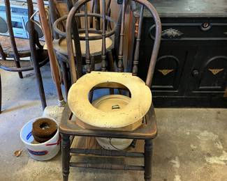  Makeshift potty chair