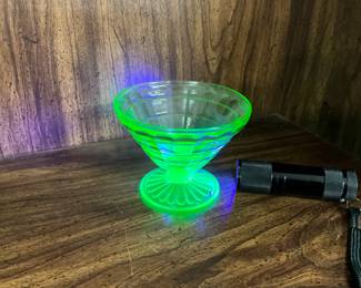 URANIUM GLASS