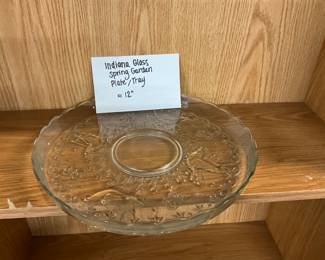 INDIANA GLASS SPRING GARDEN TRAY