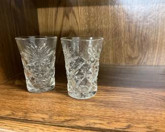VINTAGE CLEAR GLASSES