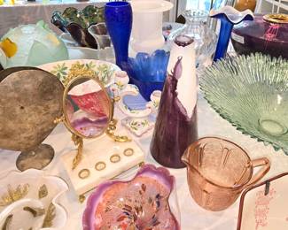 Vintage marble lipstick holder with mirror.