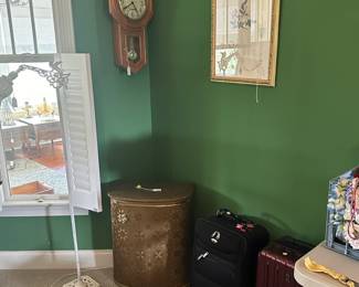 A106 - Lots of individually priced items!