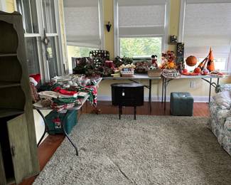 A112 - Lots of individually priced items!