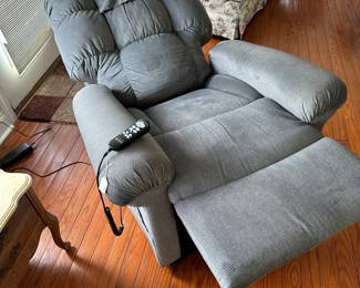A116 - $200. Golden Technologies lift chair. 