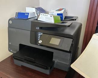 A138 - $60 HP Printer with Ink. 