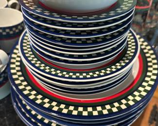 A84 - $200 Bob Timberlake Rooster Dishes. 