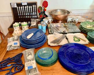 Blue glass plates, cabbage style plates, copper, NIB Mikasa Serving Utensils