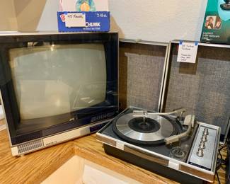 Vintage 1980's Exact model featured on the Original NES Box-JVC-2065 Telstar Gaming TV.