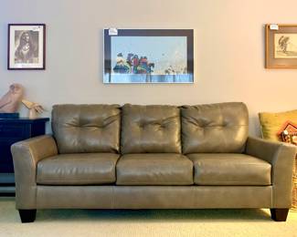 Beautiful leather couch