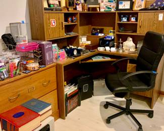 Desk, Misc Office and Decor, Office Chair, File Cabinets