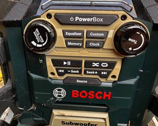 An excellent NEAR MINT Bosch Portable generator! WORKS PERFECTLY! 