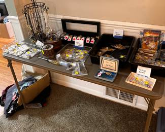 Some lovely vintage costume Jewelry and Watches! 