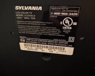 Sylvania 20" Flat Screen TV w/Remote!