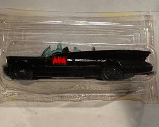 Awesome Corgi Juniors Batman Car! Grey/Black Wheels! NEAR MINT! 