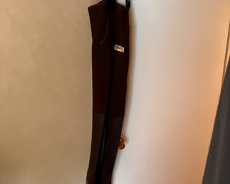 A BEAUTIFUL set of RANGER Chest High Rubber Waders? Excellent condition! 