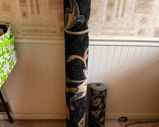 Nice 5x7 Carpet and matching runner! 