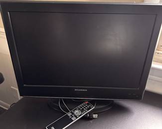 Sylvania 20" Flat Screen TV w/Remote!