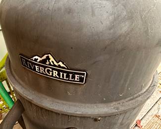 A very nice RiverGrille Smoker!