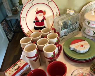 Christmas Tableware & Decor