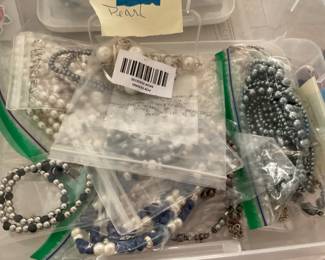 Pearl and pearls mixed with beads