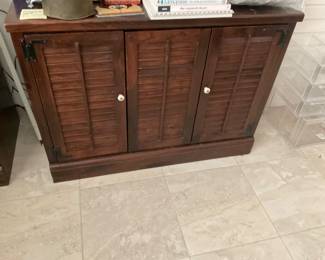 Ethan Allen cabinet/media cabinet