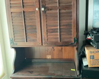 Ethan Allen Media cabinet or bookcase