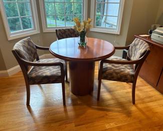 BK Barrit 36" Round Office Table