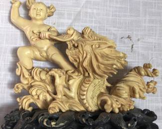 Carved Chinese statue 