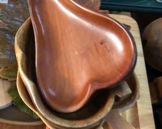 Wood serving pieces