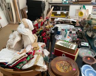 Holiday, collectibles, housewares