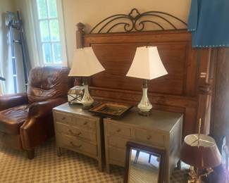 Bed; nightstands; matching lamps; leather chair